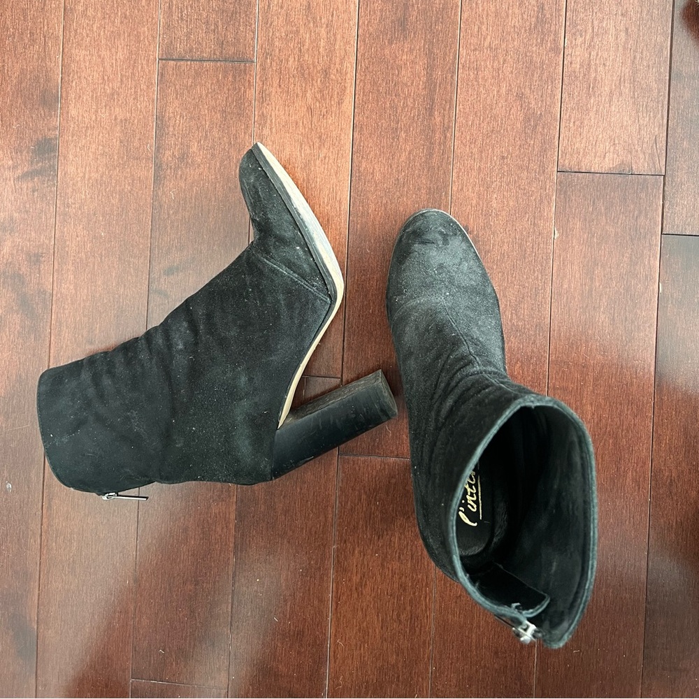Ankle boots